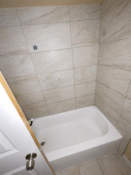 For Sale: $178,000 (3 beds, 2 baths, 1158 Square Feet)
