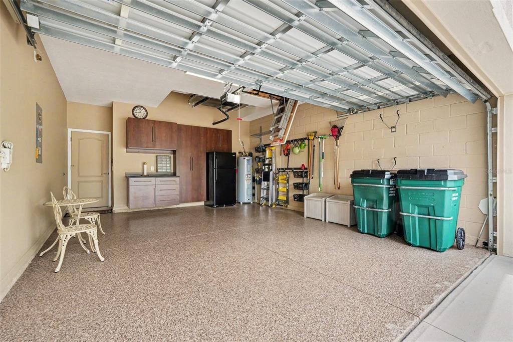 For Sale: $339,000 (3 beds, 2 baths, 1557 Square Feet)