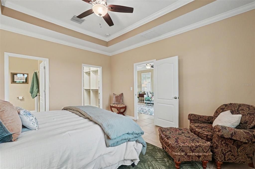 For Sale: $339,000 (3 beds, 2 baths, 1557 Square Feet)