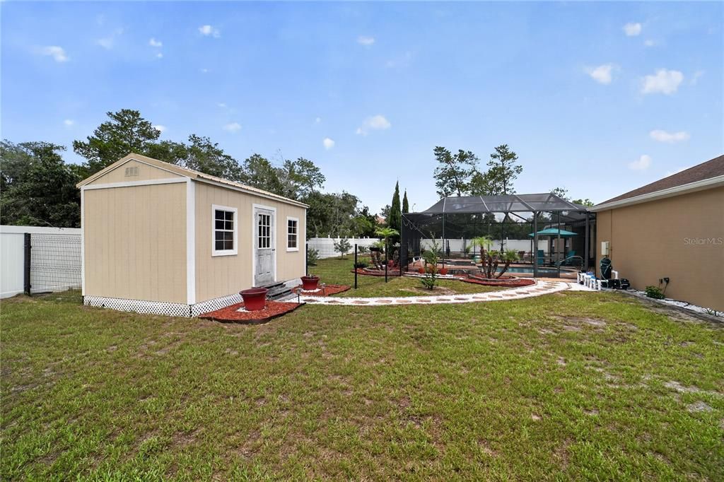 En Venta: $660,000 (4 camas, 3 baños, 3586 Pies cuadrados)