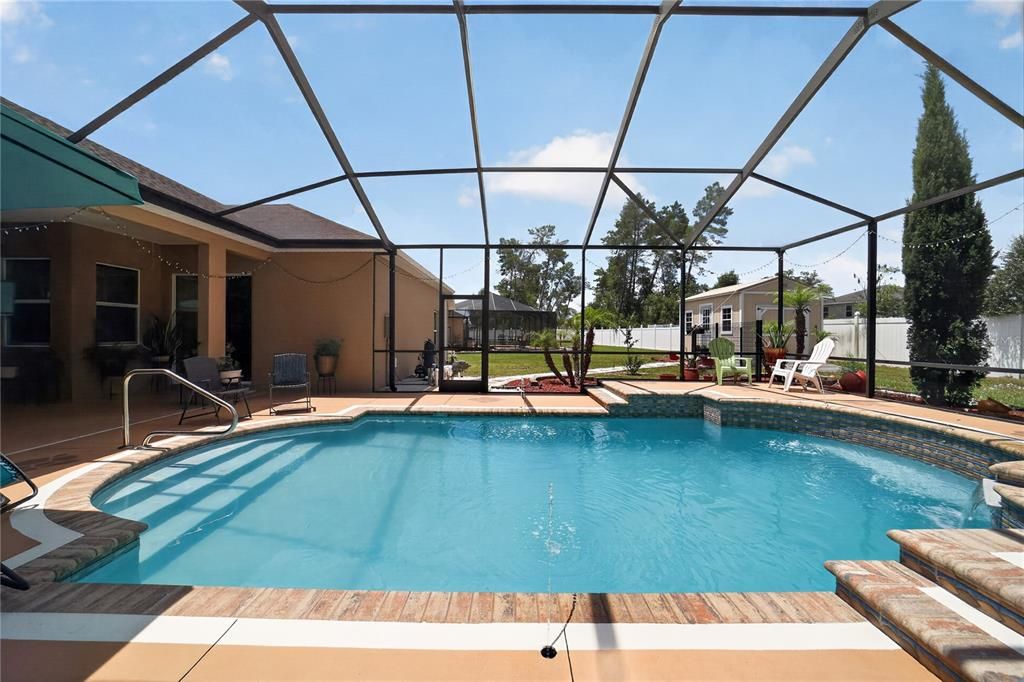 En Venta: $660,000 (4 camas, 3 baños, 3586 Pies cuadrados)