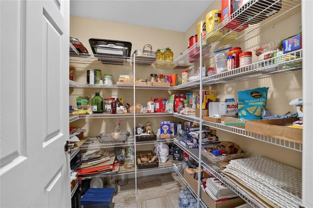 En Venta: $660,000 (4 camas, 3 baños, 3586 Pies cuadrados)