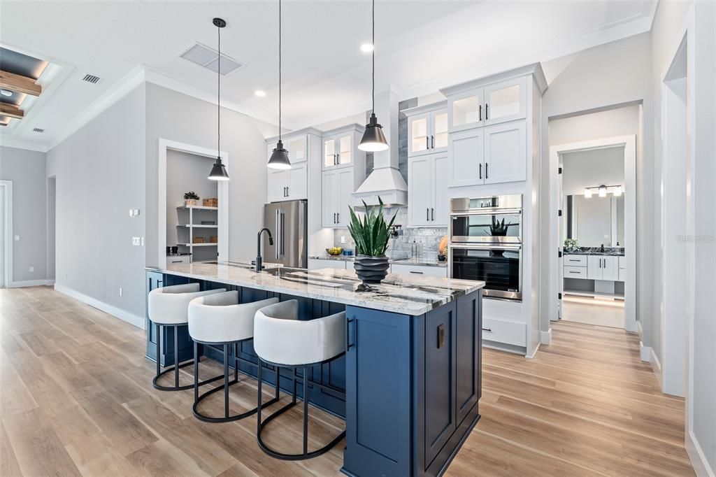 For Sale: $950,000 (3 beds, 3 baths, 2288 Square Feet)