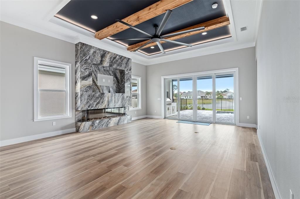 For Sale: $950,000 (3 beds, 3 baths, 2288 Square Feet)