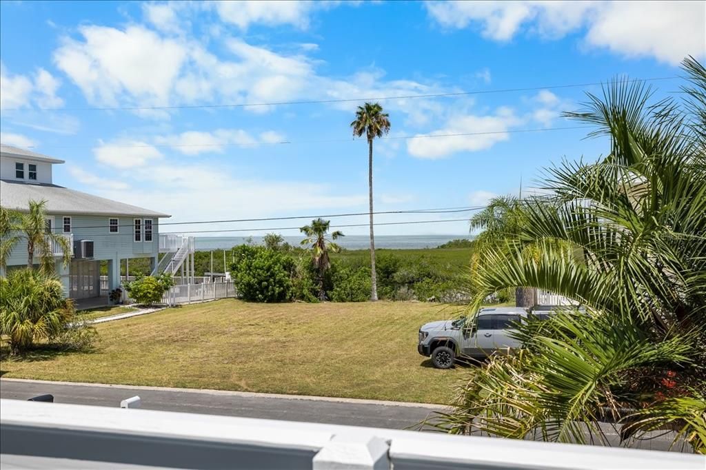 For Sale: $725,000 (3 beds, 2 baths, 1852 Square Feet)