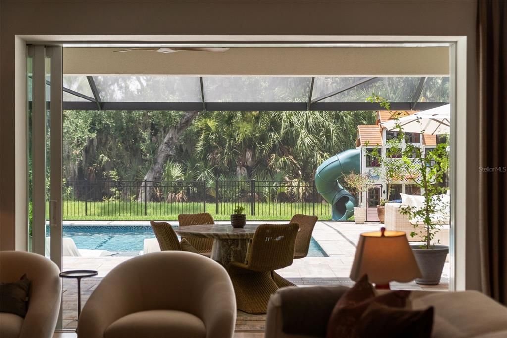 For Sale: $1,400,000 (5 beds, 4 baths, 3847 Square Feet)