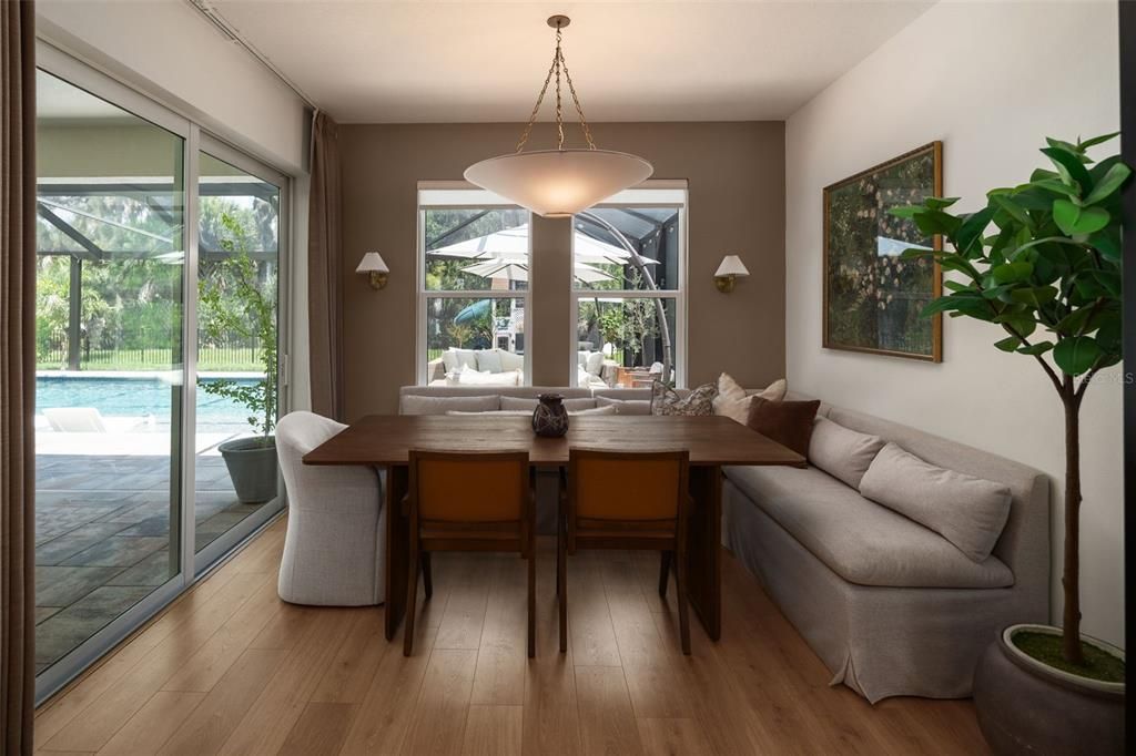 For Sale: $1,400,000 (5 beds, 4 baths, 3847 Square Feet)