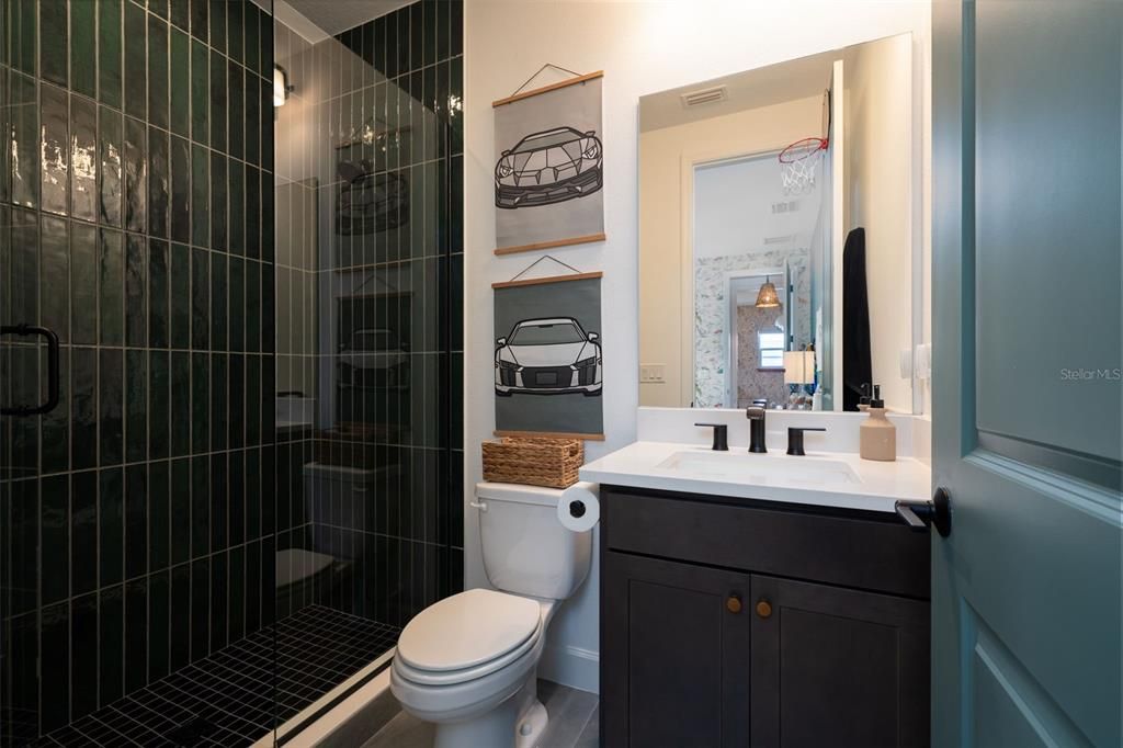 For Sale: $1,400,000 (5 beds, 4 baths, 3847 Square Feet)