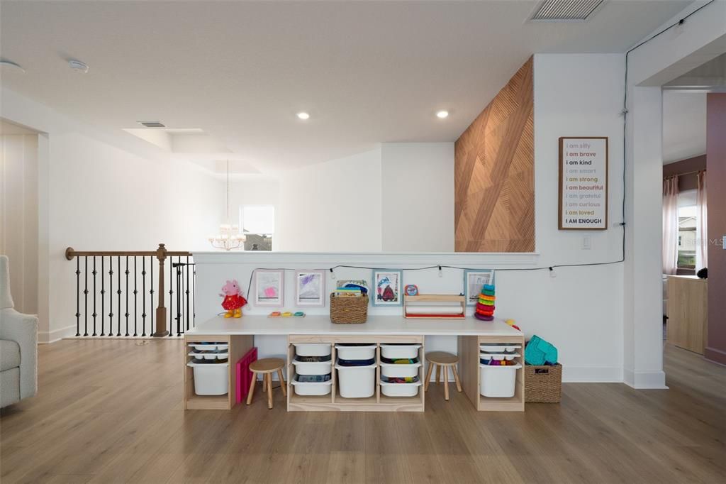 For Sale: $1,400,000 (5 beds, 4 baths, 3847 Square Feet)