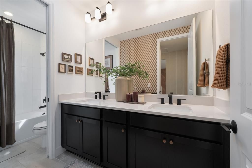 For Sale: $1,400,000 (5 beds, 4 baths, 3847 Square Feet)