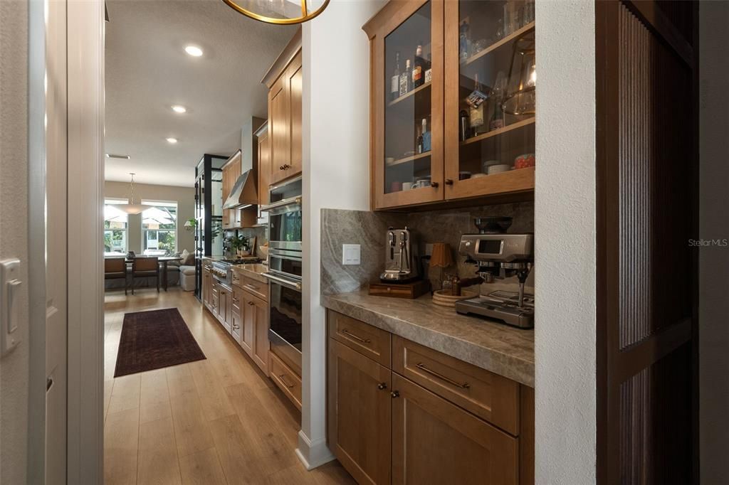 For Sale: $1,400,000 (5 beds, 4 baths, 3847 Square Feet)