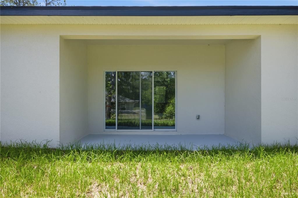 For Sale: $335,000 (4 beds, 3 baths, 1827 Square Feet)