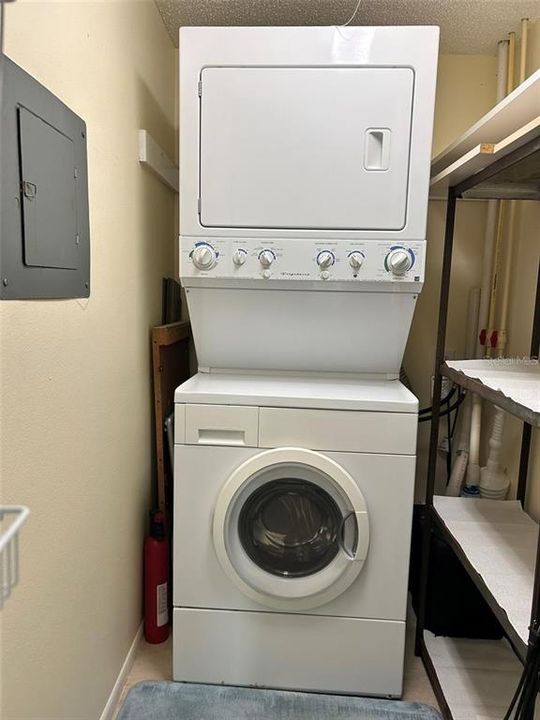 En Renta: $2,750 (2 camas, 2 baños, 1007 Pies cuadrados)