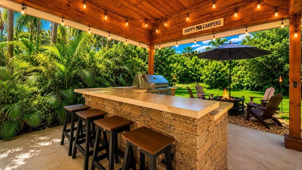 На продажу: $195,000 (0.06 acres)