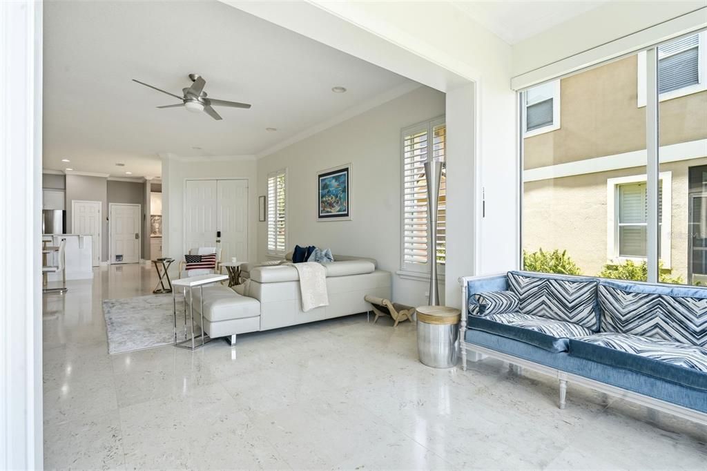 For Sale: $860,000 (3 beds, 2 baths, 2718 Square Feet)