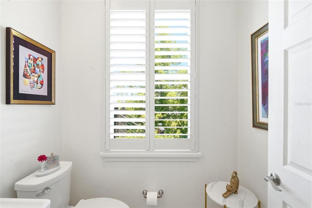 For Sale: $860,000 (3 beds, 2 baths, 2718 Square Feet)