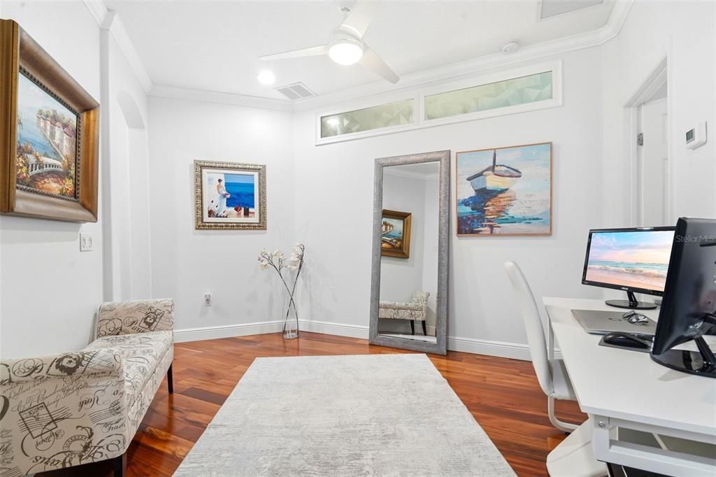 For Sale: $860,000 (3 beds, 2 baths, 2718 Square Feet)