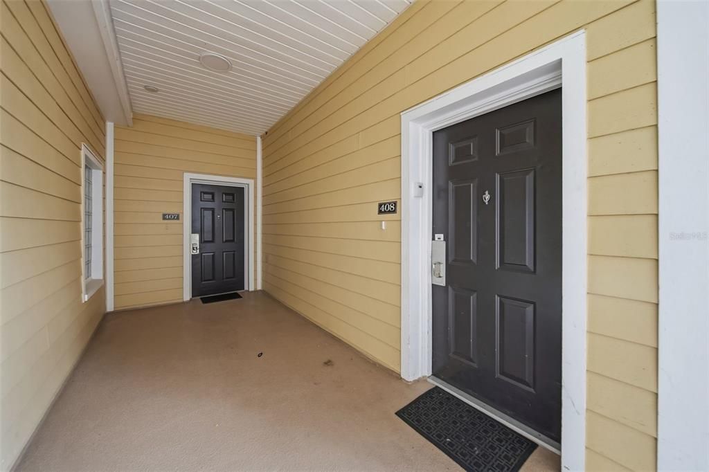На продажу: $199,900 (2 спален, 2 ванн, 1445 Квадратных фут)