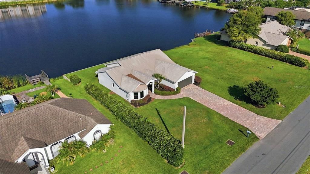 На продажу: $415,000 (3 спален, 2 ванн, 1578 Квадратных фут)