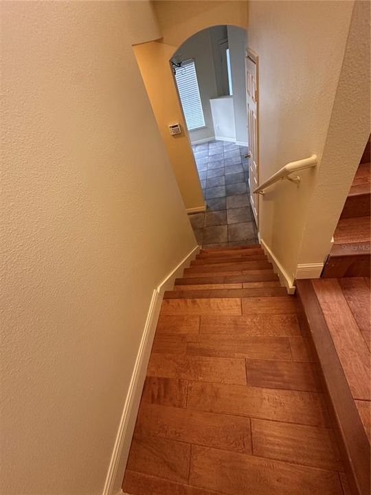 For Sale: $349,000 (3 beds, 2 baths, 1953 Square Feet)