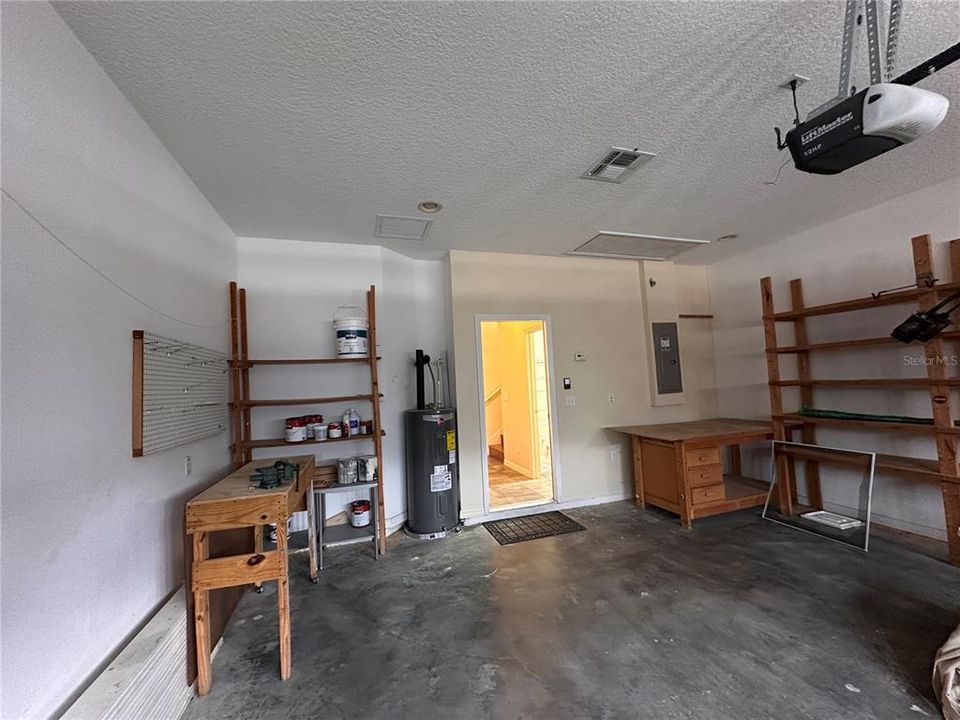 For Sale: $349,000 (3 beds, 2 baths, 1953 Square Feet)