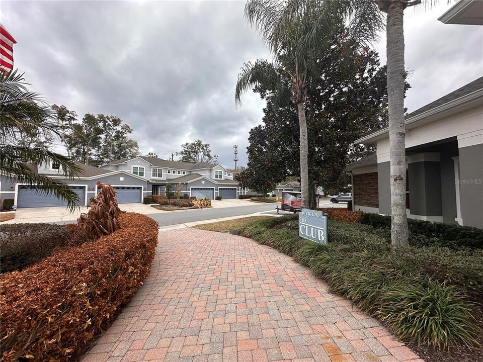 For Sale: $349,000 (3 beds, 2 baths, 1953 Square Feet)