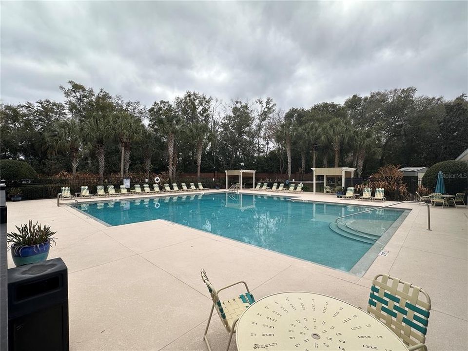 For Sale: $349,000 (3 beds, 2 baths, 1953 Square Feet)
