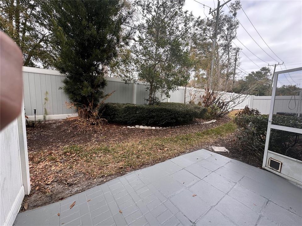 For Sale: $349,000 (3 beds, 2 baths, 1953 Square Feet)