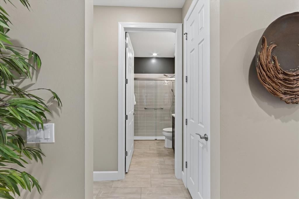 For Sale: $621,000 (2 beds, 2 baths, 1832 Square Feet)