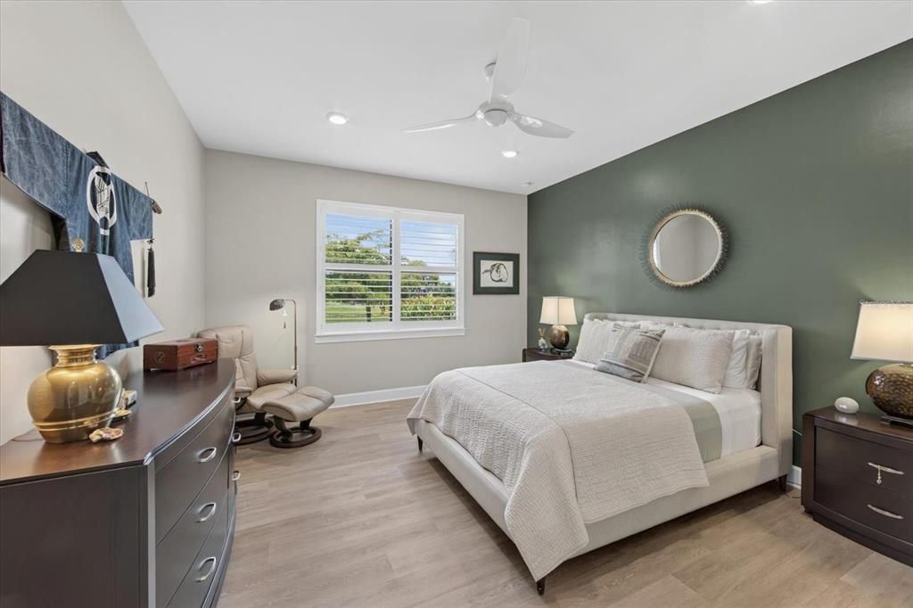 For Sale: $621,000 (2 beds, 2 baths, 1832 Square Feet)
