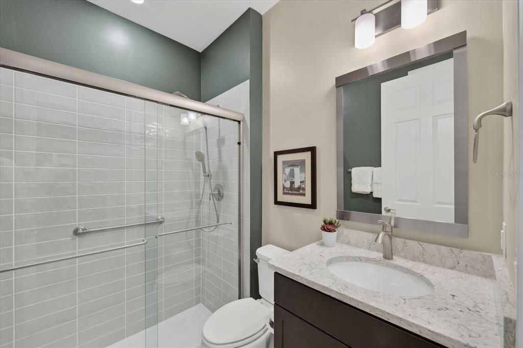 For Sale: $621,000 (2 beds, 2 baths, 1832 Square Feet)