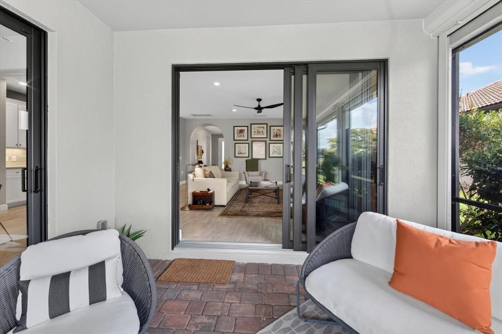 For Sale: $621,000 (2 beds, 2 baths, 1832 Square Feet)