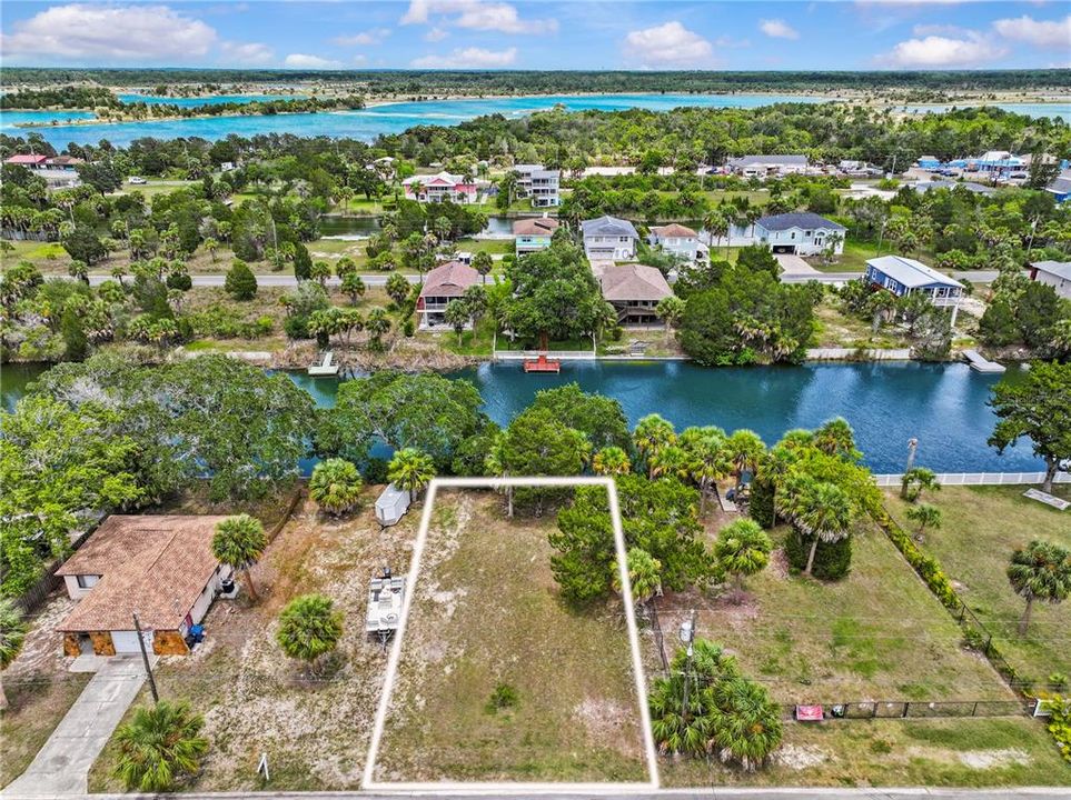 待售: $85,000 (0.11 acres)