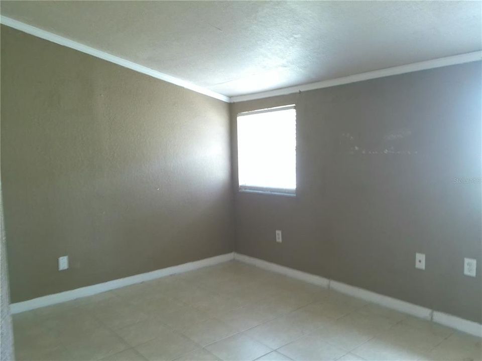 For Sale: $196,000 (3 beds, 2 baths, 1365 Square Feet)