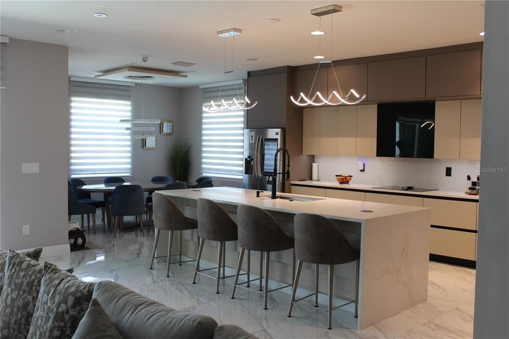 For Sale: $639,900 (4 beds, 3 baths, 2778 Square Feet)