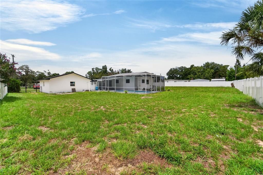 For Sale: $550,000 (4 beds, 3 baths, 2134 Square Feet)
