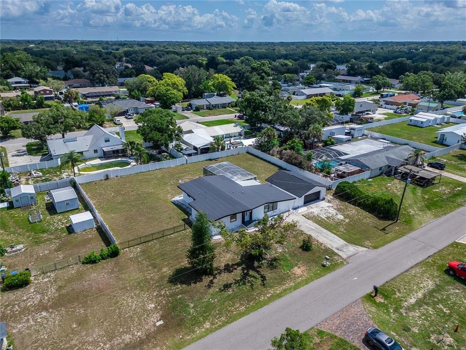 For Sale: $550,000 (4 beds, 3 baths, 2134 Square Feet)