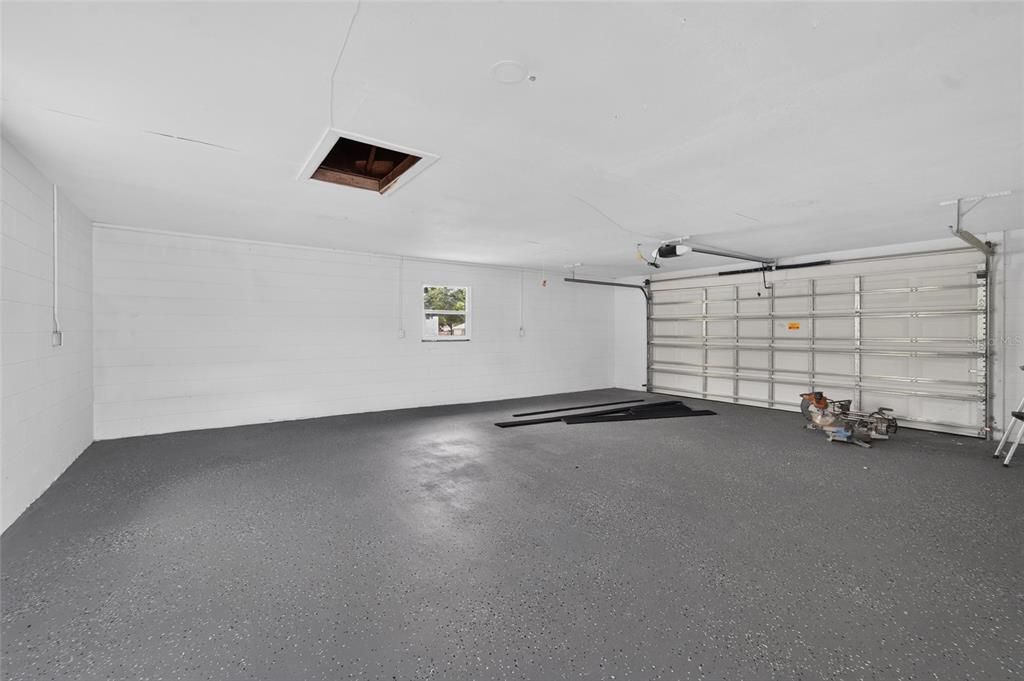 For Sale: $550,000 (4 beds, 3 baths, 2134 Square Feet)