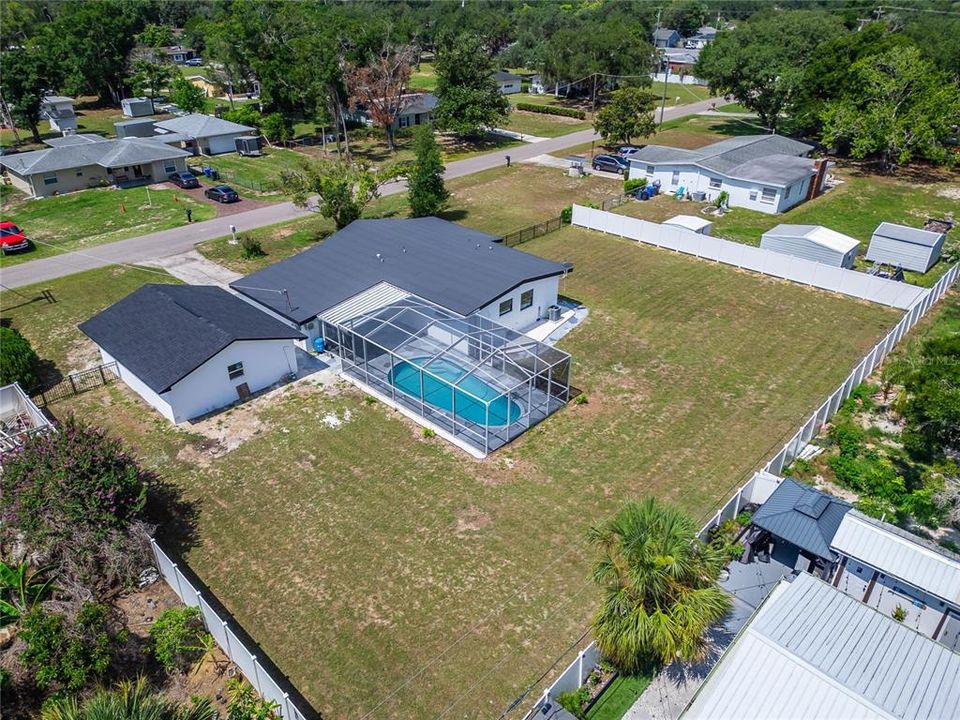 For Sale: $550,000 (4 beds, 3 baths, 2134 Square Feet)