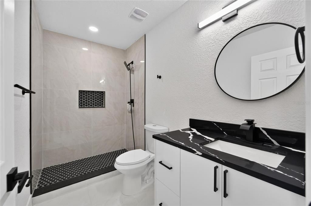 For Sale: $550,000 (4 beds, 3 baths, 2134 Square Feet)