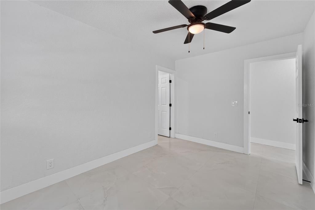 For Sale: $550,000 (4 beds, 3 baths, 2134 Square Feet)