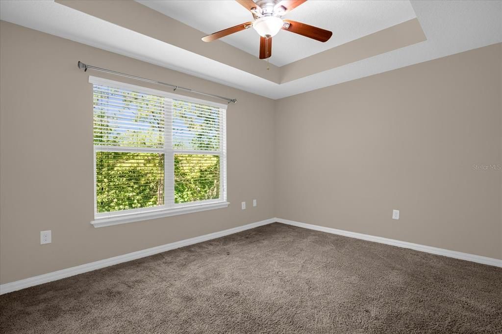 For Rent: $1,900 (3 beds, 2 baths, 1588 Square Feet)