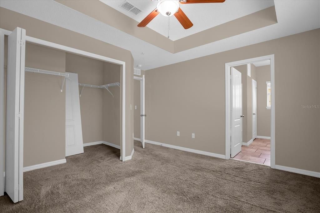 For Rent: $1,900 (3 beds, 2 baths, 1588 Square Feet)