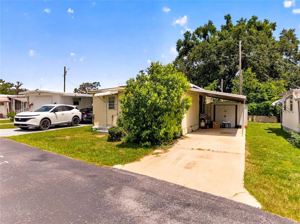 For Sale: $48,500 (1 beds, 1 baths, 370 Square Feet)