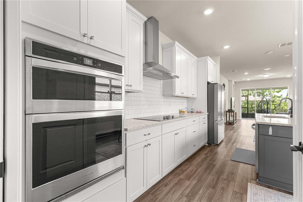 For Sale: $349,000 (2 beds, 2 baths, 1656 Square Feet)