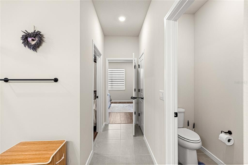 For Sale: $349,000 (2 beds, 2 baths, 1656 Square Feet)