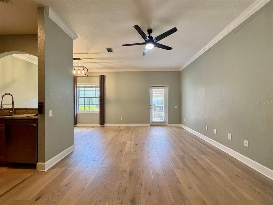 For Rent: $2,900 (3 beds, 2 baths, 1445 Square Feet)