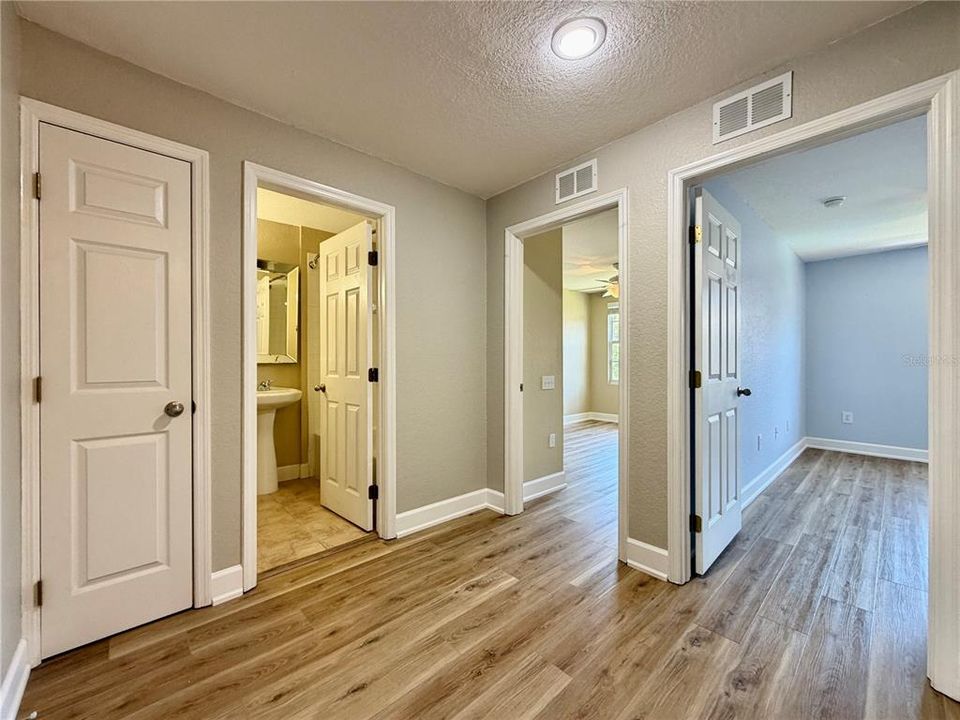 For Rent: $2,900 (3 beds, 2 baths, 1445 Square Feet)