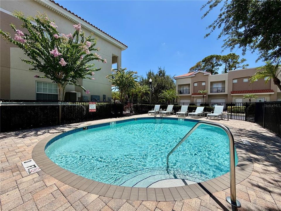 For Rent: $2,900 (3 beds, 2 baths, 1445 Square Feet)