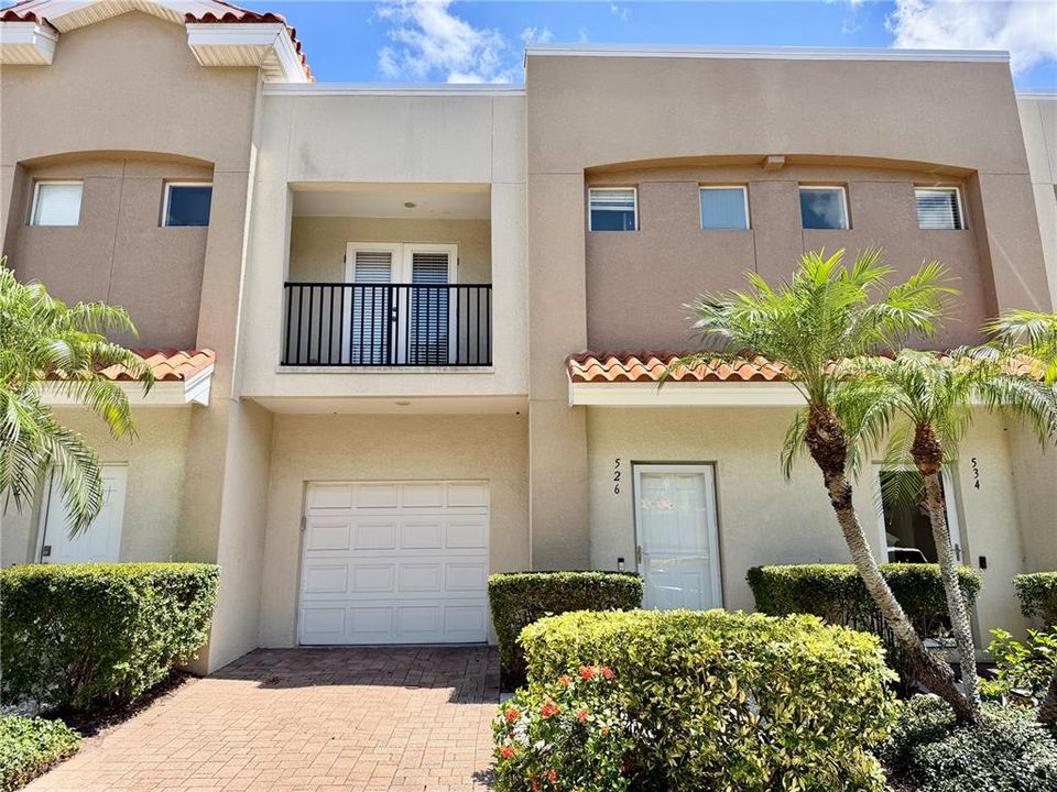 For Rent: $2,900 (3 beds, 2 baths, 1445 Square Feet)